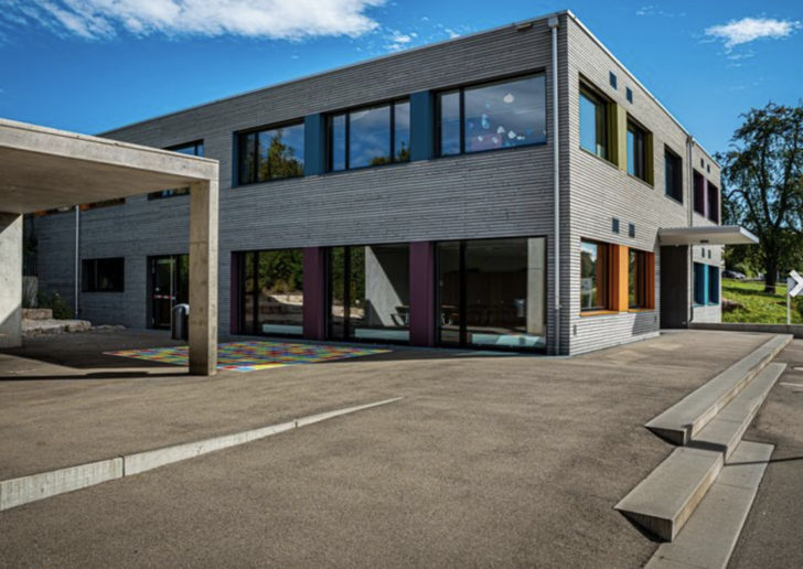 Schulhaus Remetschwil Schulhaus Remetschwil